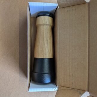 Moulin à poivre SKEPPSHULT 18 cm en fonte et en bois de chêne
